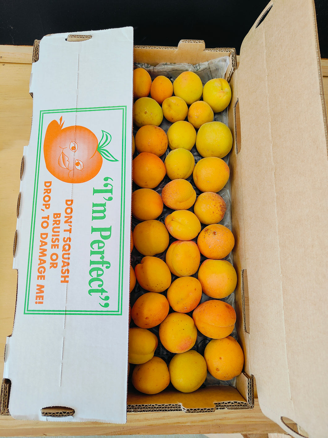 Apricots - Moorparks - 3.5kg tray